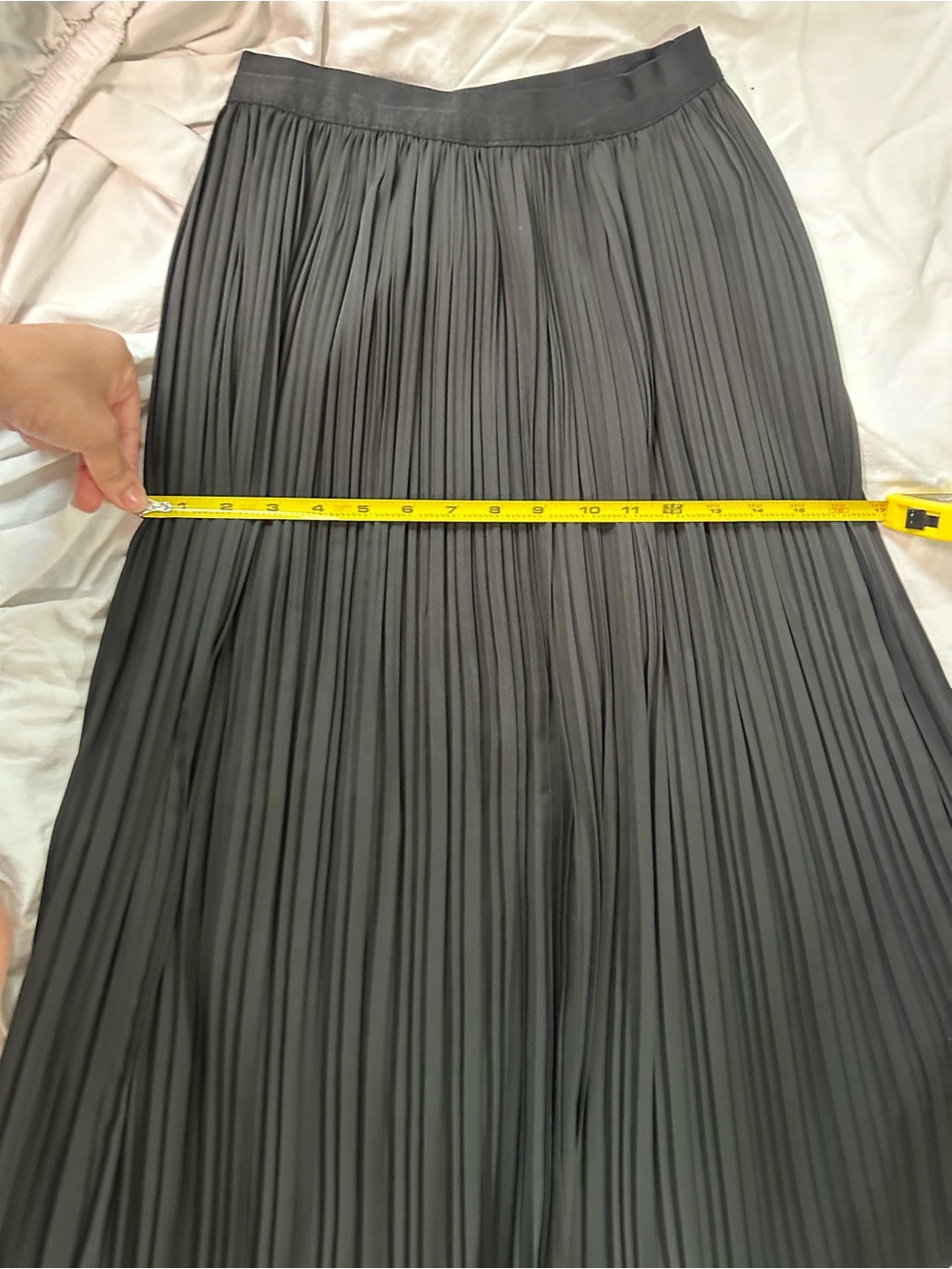 Women's Black Pleated Midi Skirt - Picture 4 of 5